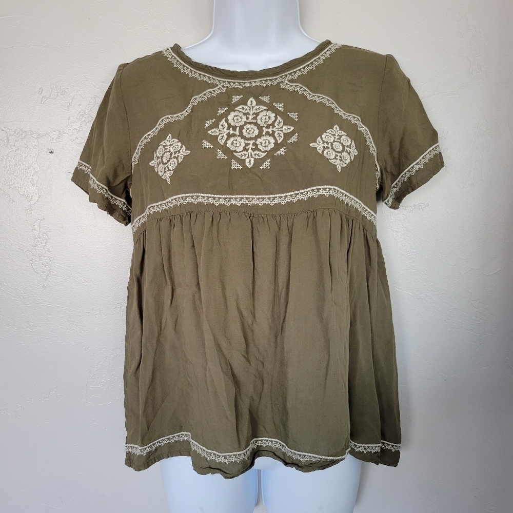 Brickyard Buffalo Small Olive Green Short Sleeve Blouse Cream Embroidery Boho